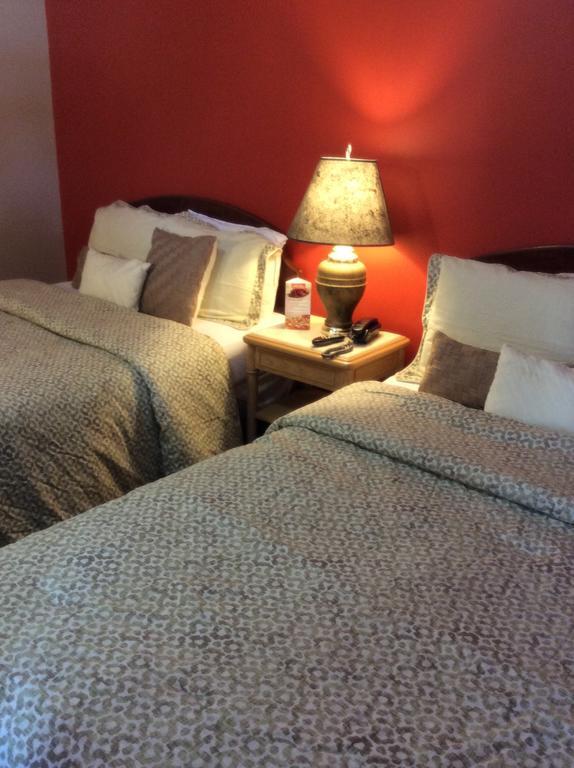Palace Inn Motel ซาร์เนีย ภายนอก รูปภาพ